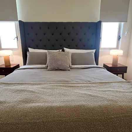 Beautyful And Stuning Condo 3Bd